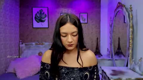 dali_collin online show from October 21, 1:48 pm