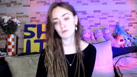 Dalia  online show from October 15, 9:23 am