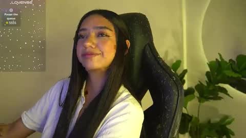 Dalila  online show from April 12, 11:28 pm