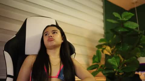 danaa_rouse online show from October 25, 12:07 am