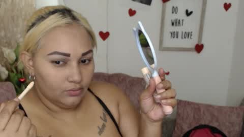 danalaleska online show from November 20, 2:45 am