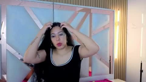 Dana online show from April 14, 8:42 pm