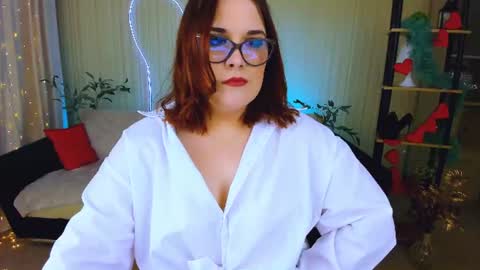 Olivia online show from July 24, 10:02 am