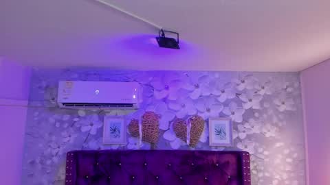 Daniela online show from March 8, 11:25 am