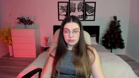 Snapshot of daniellasweet20 chatting on December 20, 11:54 am Daniella online show from December 20, 11:54 am
