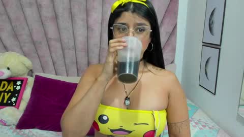 DaniiBelluci  online show from March 30, 4:34 am