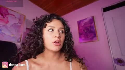 Danna Lovs online show from March 30, 10:26 am