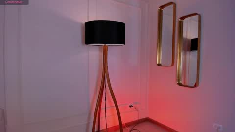 Danna Cruz  online show from February 25, 7:38 pm