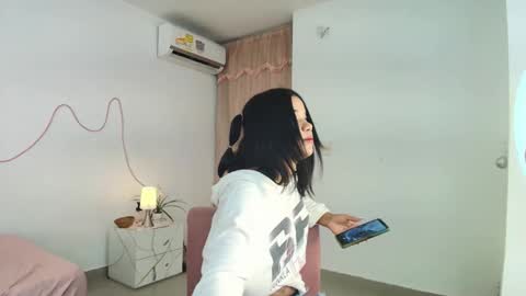 dannagabriella online show from April 10, 6:41 am