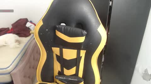 danny..........  guys I have onlyfans follow me I am new I want to share with you many things I love you online show from December 19, 7:11 am