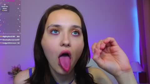 Darcy online show from April 9, 6:19 am