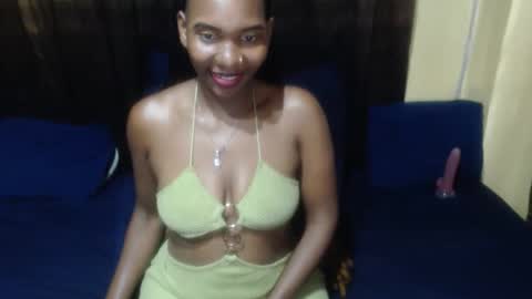 Darksultryxx30 online show from April 11, 6:41 am