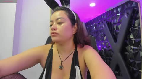 Darling online show from April 2, 2:03 pm