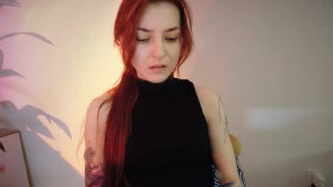 freak online show from April 12, 1:30 am