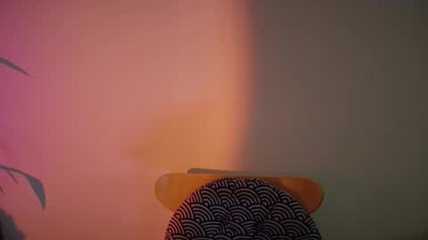 freak online show from March 13, 10:00 pm