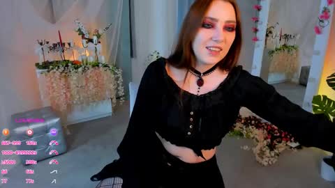 Ask me  online show from February 20, 4:25 pm