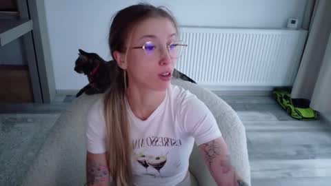 Di online show from November 27, 1:14 pm