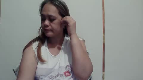 mel online show from April 1, 10:16 am