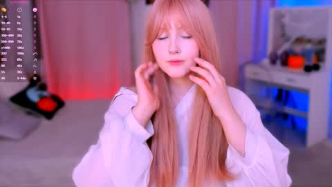 Delilah or Laila online show from November 2, 6:39 am