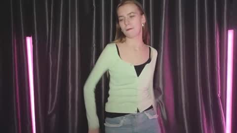 Rochel online show from November 25, 8:20 pm