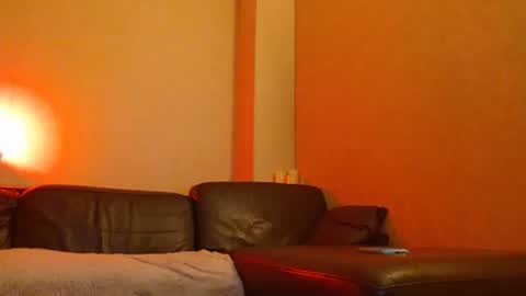 Snapshot of delphine_x chatting on January 25, 6:43 pm Delphine online show from January 25, 6:43 pm