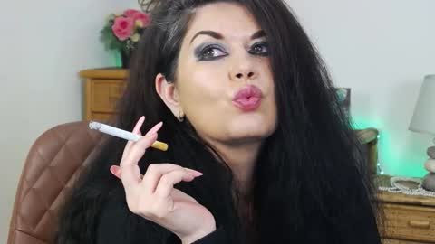 HellenMoon online show from February 3, 2:53 am