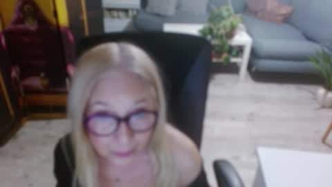 S O F I A online show from February 3, 4:34 pm