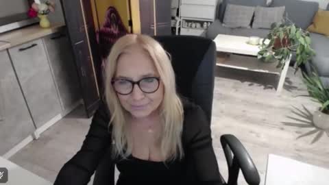 S O F I A online show from February 21, 2:51 pm