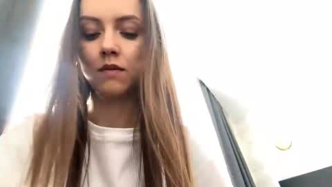 Ksenia online show from April 6, 6:03 am