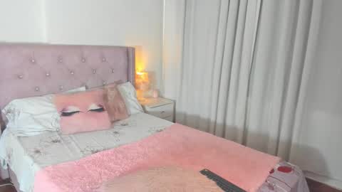 destinysweet21 online show from April 11, 11:25 am