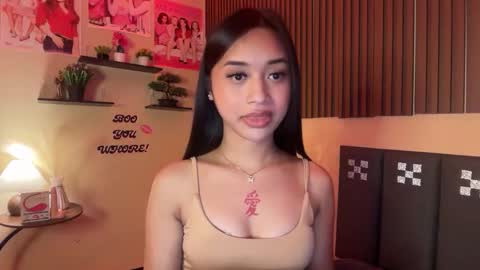 Snapshot of devine_goddessx chatting on October 4, 7:07 pm Devine Greyson online show from October 4, 7:07 pm