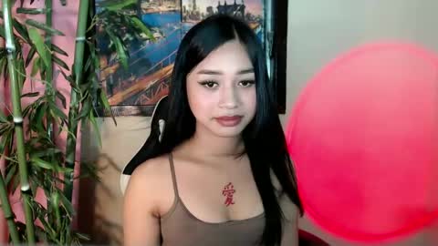 Snapshot of devine_goddessx chatting on January 30, 6:00 pm Devine Greyson online show from January 30, 6:00 pm