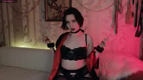 Diana Di Honey online show from April 25, 5:10 pm