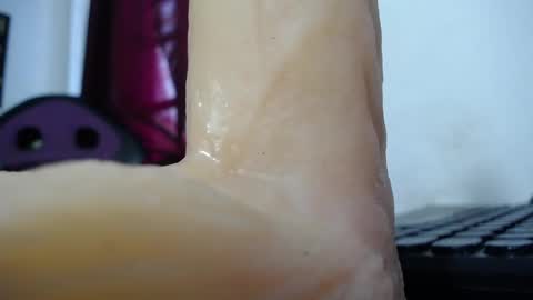 Snapshot of diabla_sexyboobs chatting on September 12, 8:16 pm D I A B L A online show from September 12, 8:16 pm