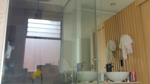 dianac1998 online show from April 11, 4:32 pm