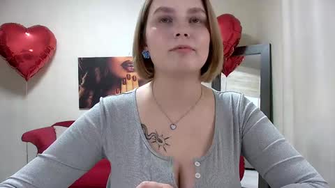 Diane Mills online show from February 22, 5:44 am