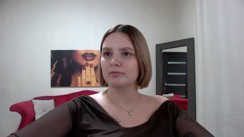 Diane Mills online show from February 8, 3:42 pm