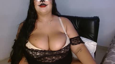 diany_boobs online show from October 31, 3:05 pm