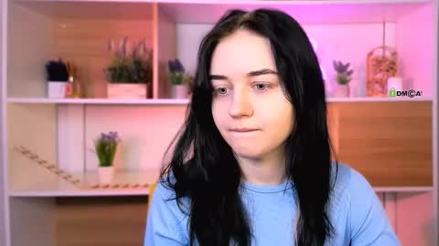 diara ti online show from December 14, 6:19 am