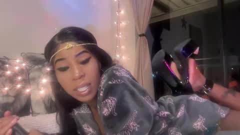 dime1221 online show from March 10, 2:04 am