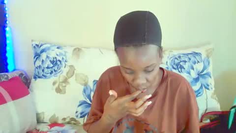 Snapshot of dinnydakrazx chatting on September 10, 7:08 am dinnydakrazx online show from September 10, 7:08 am