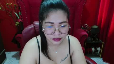 LatexQueen online show from February 15, 3:53 am