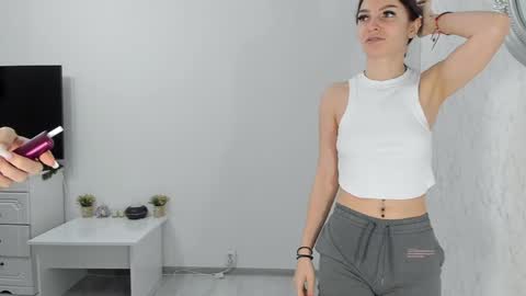 Gyna    Josie    online show from January 14, 3:22 am