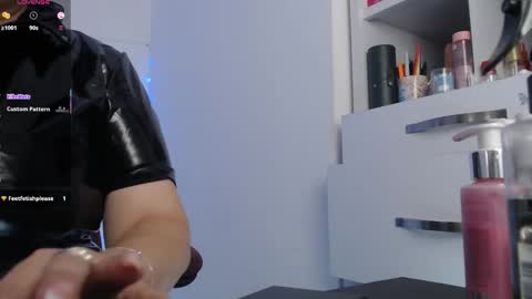 Diva online show from November 14, 8:20 pm