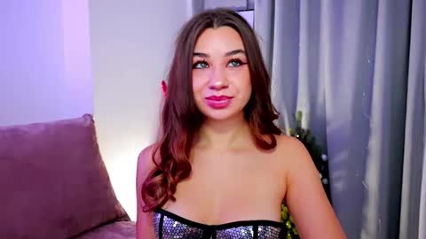 Tia online show from January 9, 10:47 pm