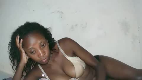 djamellah online show from April 14, 6:30 pm