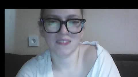 dolce_tempt online show from February 16, 1:55 pm