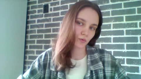 dolcezza_ online show from April 13, 11:11 am