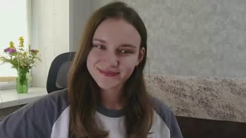 dolcezza_ online show from July 1, 1:10 pm
