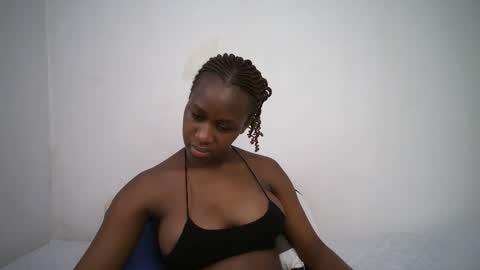 dollberry online show from February 8, 5:29 am